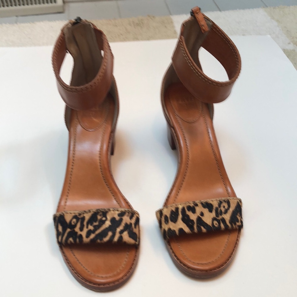 Frye Brielle Backzip